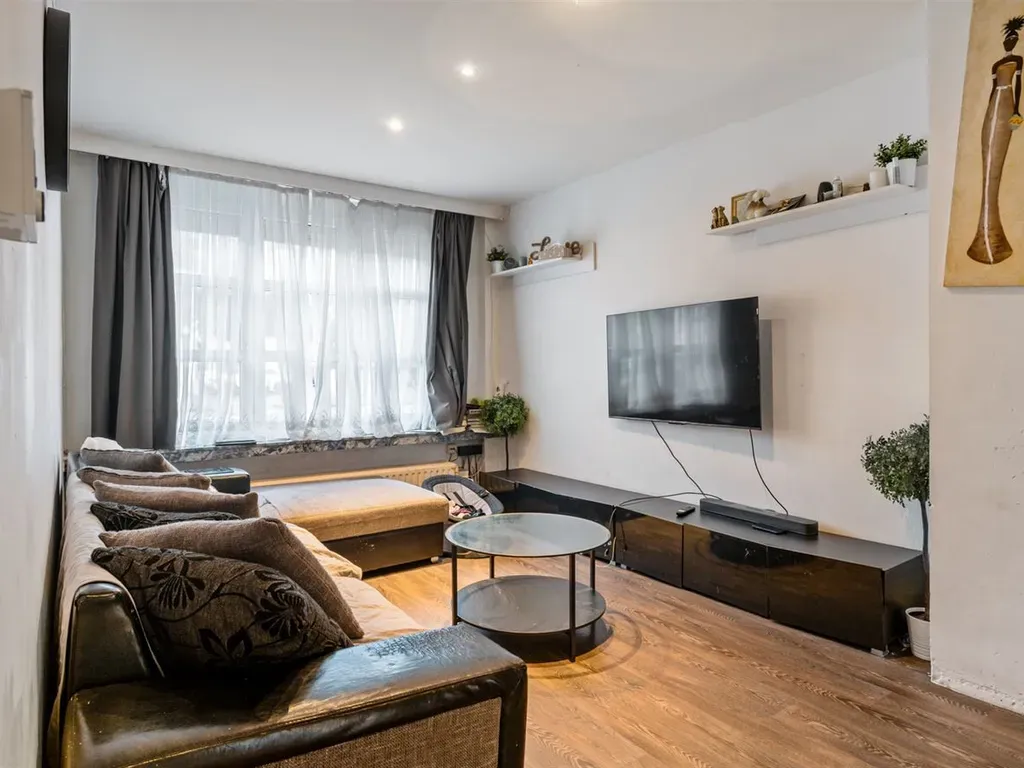 Huis in Borsbeek - 7663100 - Herentalsebaan 175, 2150 BORSBEEK