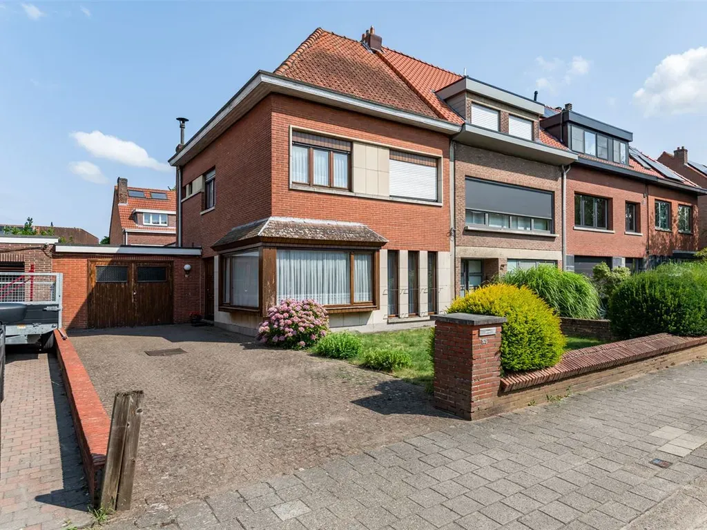 Huis in Mortsel - 7663256 - Kaphaanlei 103, 2640 Mortsel