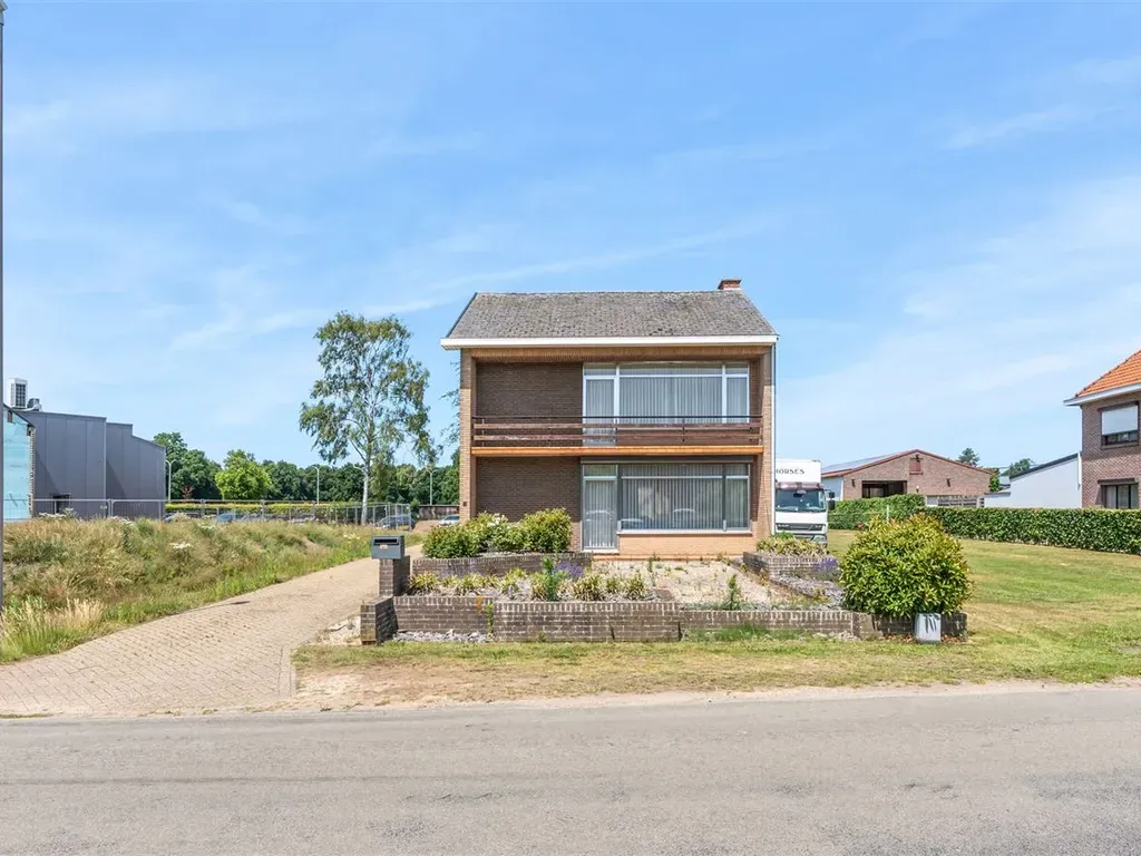 Huis in Zonhoven - 7663284 - Eikenenweg 79, 3520 ZONHOVEN