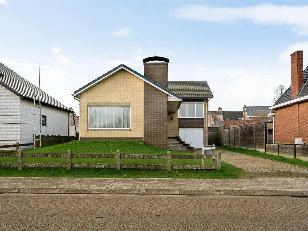 Huis in Pulle - 7663332 - Dorpsstraat 19, 2243 PULLE