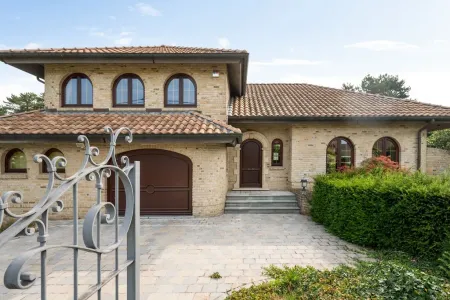 Villa Te Koop Olen