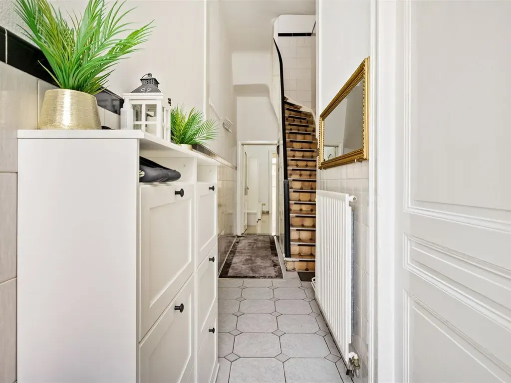 Huis in Borgerhout - 7664135 - Prins Leopoldstraat 11, 2140 BORGERHOUT