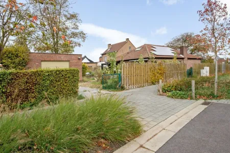 Villa Te Koop Waarloos