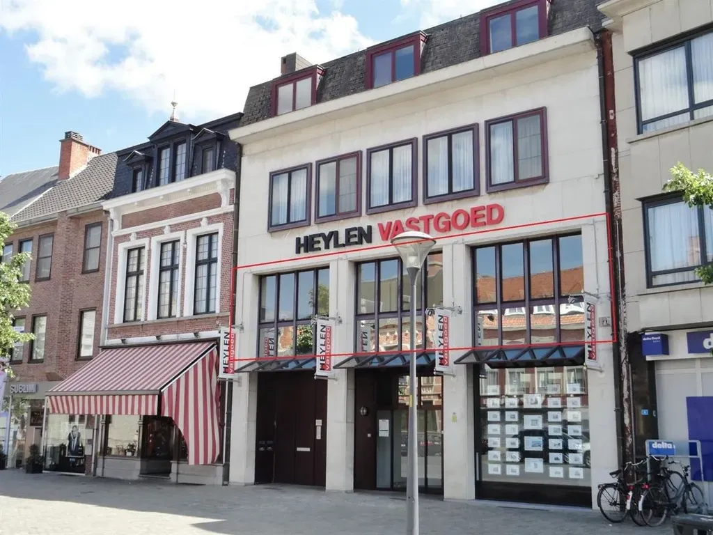 Appartement in Herentals - 7681666 - Grote Markt 10 bus A, 2200 Herentals