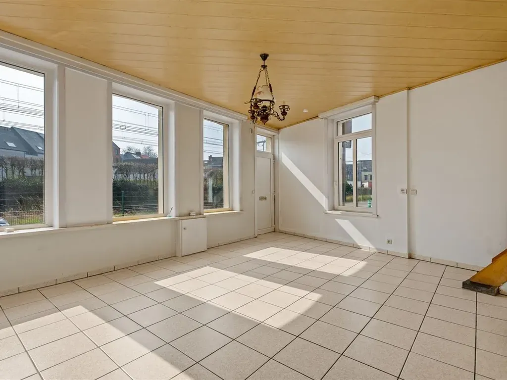 Huis in Lier - 7689419 - Spoorweglei 20, 2500 Lier
