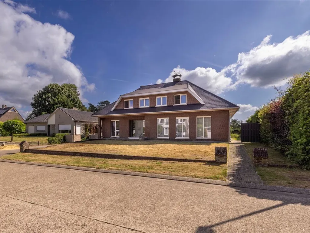 Huis in Lichtaart - 7689538 - Esdoornlaan 7, 2460 Lichtaart