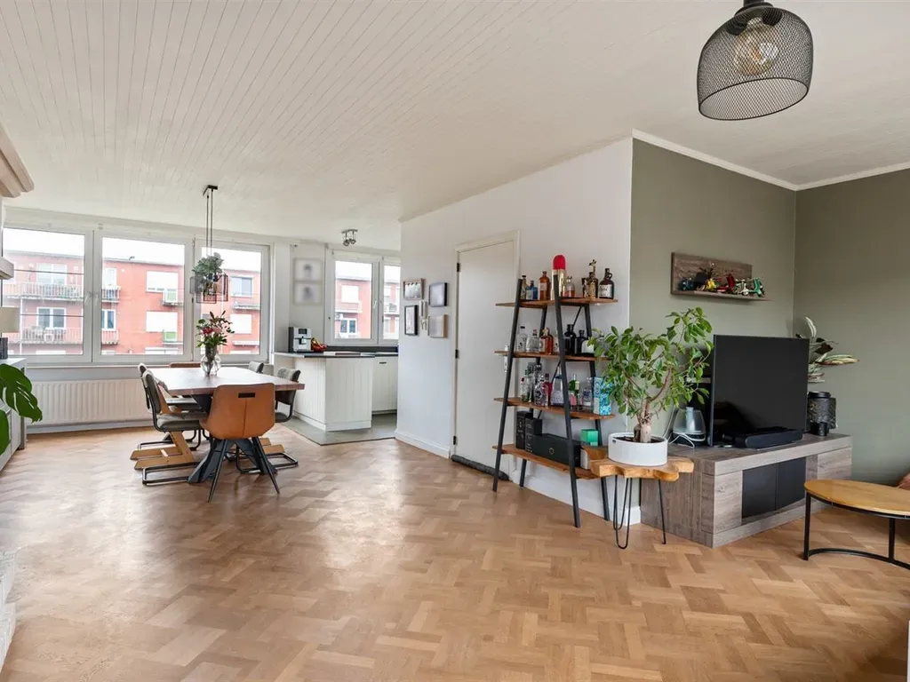 Huis in Hoevenen - 7689122 - Platanenlaan 39, 2940 HOEVENEN