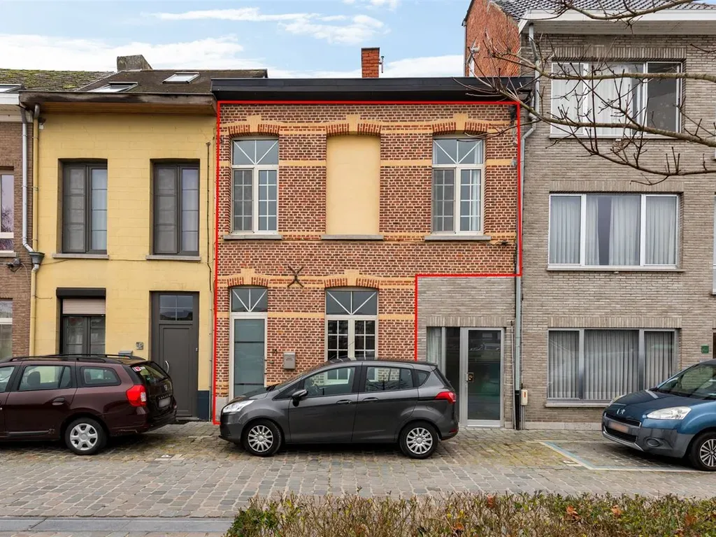 Huis in Lier - 7689172 - Sionsplein 16, 2500 Lier