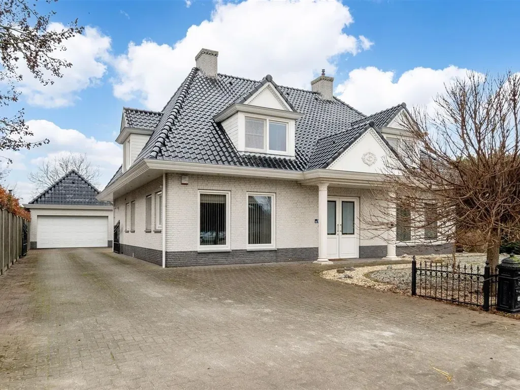 Villa in Hamont-Achel - 7689283 - Watertorenstraat 51, 3930 Hamont-Achel