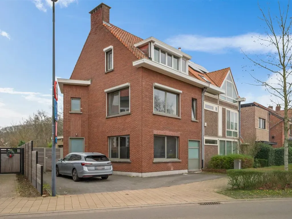 Huis in Kapellen - 7689320 - Koningin Elisabethlei 94, 2950 KAPELLEN