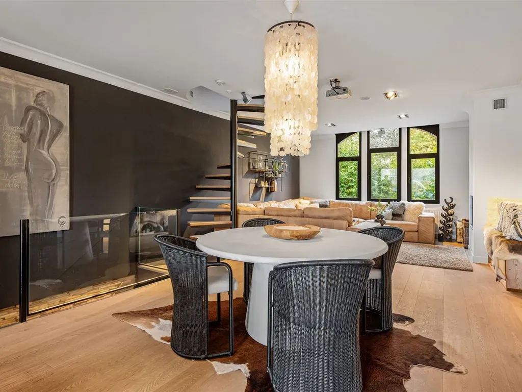 Huis in Lier - 7689389 - Baron Opsomerlaan 55, 2500 LIER