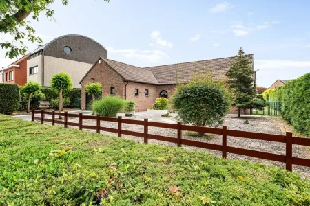 Villa Te Koop Lint