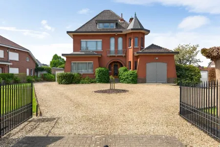 Villa Te Koop Limal