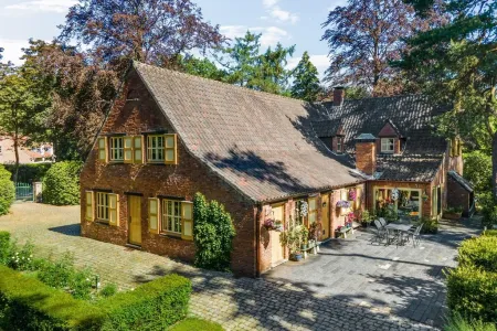 Villa Te Koop Schilde