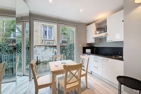  Verhuurd Etterbeek