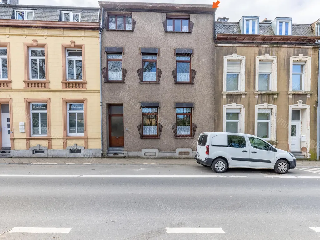 Huis in Arlon - 990545 - Rue de Neufchâteau 100, 6700 Arlon