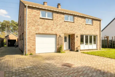 Huis Te Koop Marche-en-famenne, Aye
