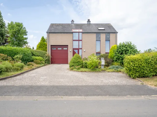 Villa in Opont - Chemin Du Jardinet 14, 6850
