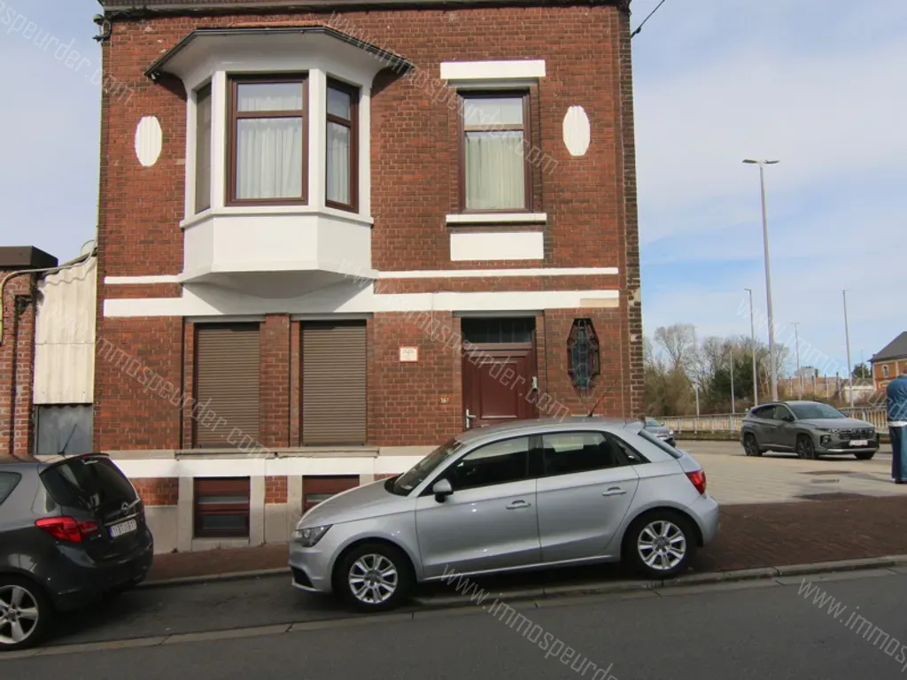 Huis in Charleroi - 1395381 - Rue du Roton 29, 6000 Charleroi