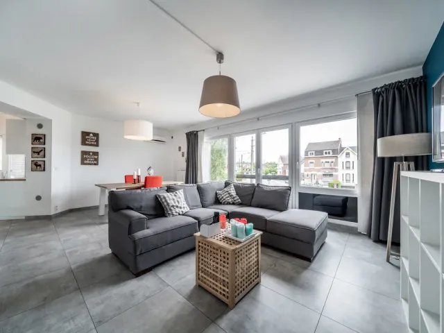 Appartement in Marcinelle - Place De La Constitution 24, 6001