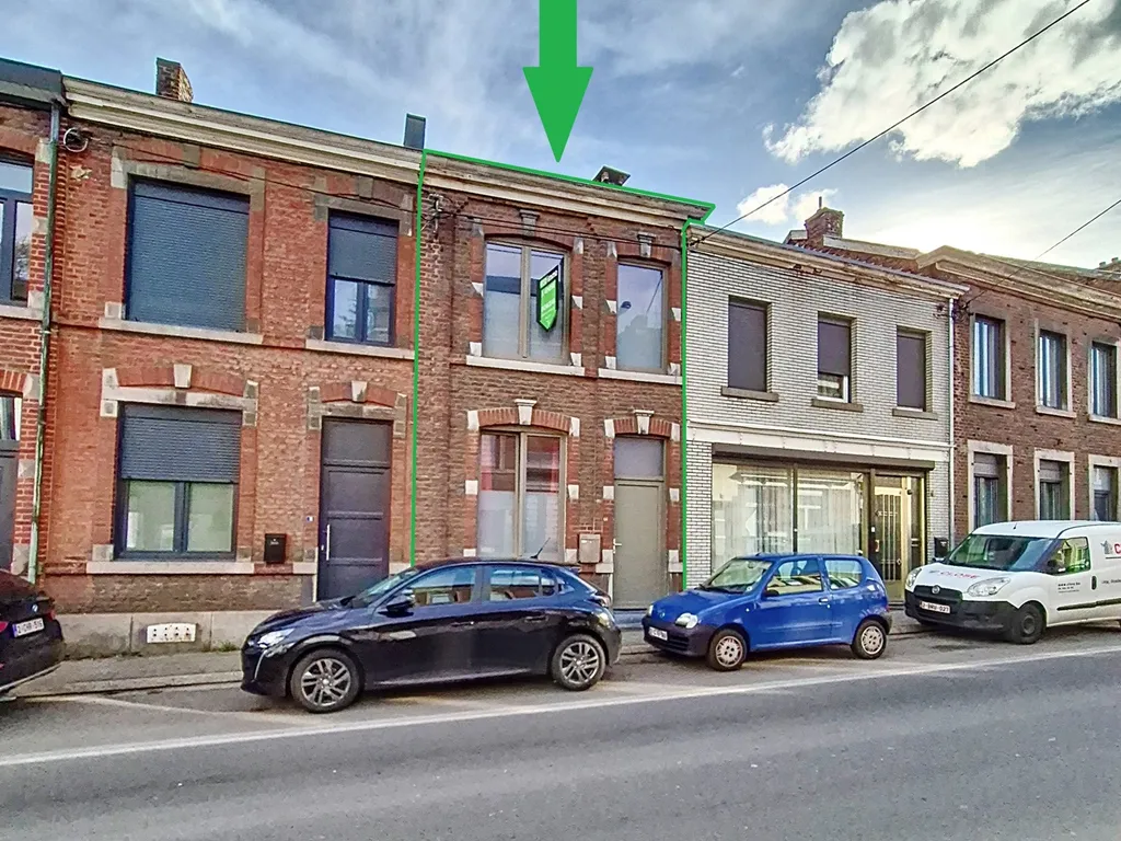 Huis in Grâce-Hollogne - 7668360 - Rue de l'Hôtel Communal , 4460 Grâce-Hollogne