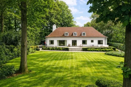 VillaSint-martens-latem Deurle