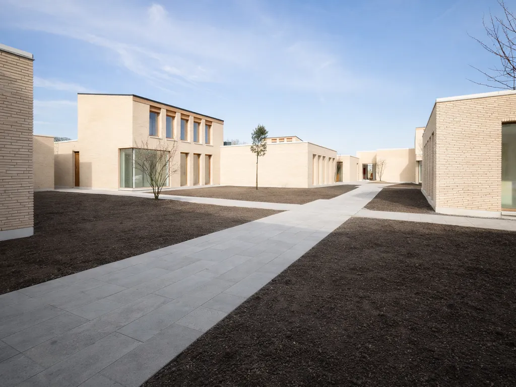 Appartement in Sint-Martens-Latem - 7681800 - Kortrijksesteenweg 139, 9830 Sint-Martens-Latem