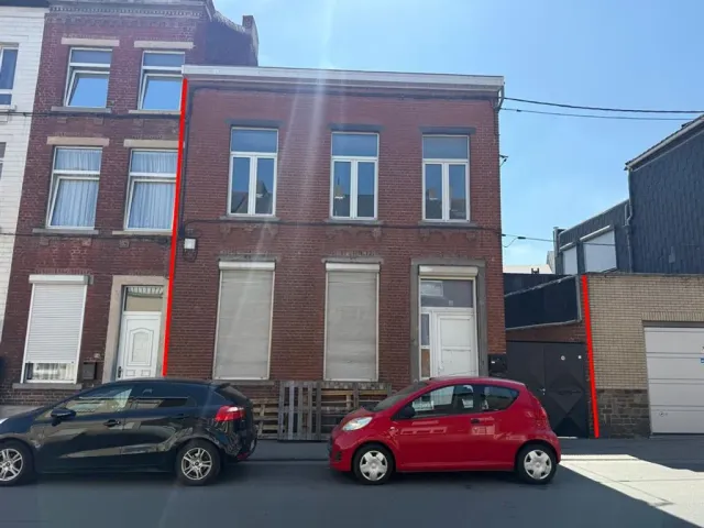 Huis in Charleroi - sainte barbe 13-15, 6000