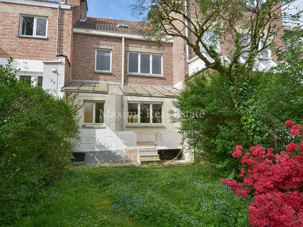 Huis in Sint-Pieters-Woluwe - 1425695 - Avenue Jacques de Meurers 112, 1150 Sint-Pieters-Woluwe