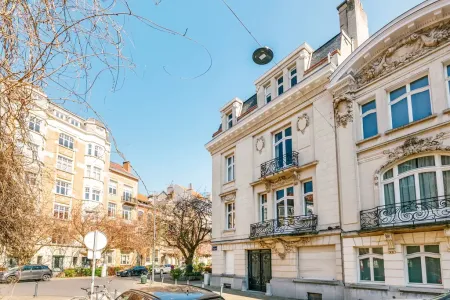 Huis Te Koop Schaarbeek