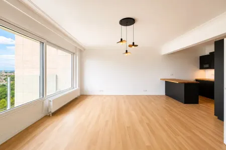 Appartement Te Huur Ukkel - Beschikbaar Vanaf: Vrij