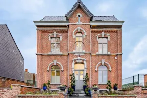  Verhuurd Hennuyères