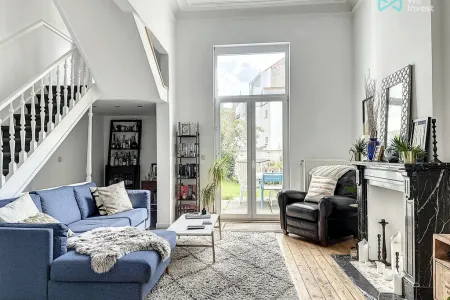  Verhuurd Etterbeek