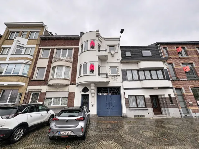 Huis in Charleroi - Boulevard Pierre Mayence 41, 6000
