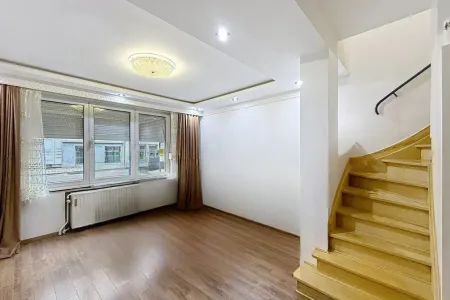 Appartement Te Koop Schaerbeek