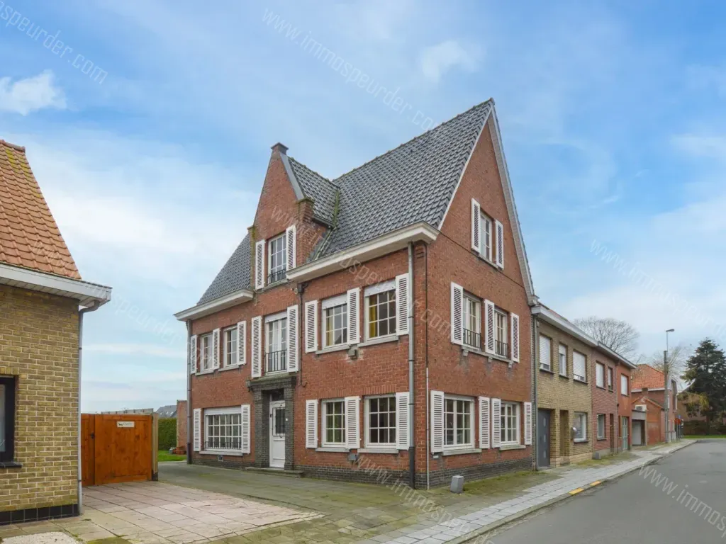Huis in Eernegem
