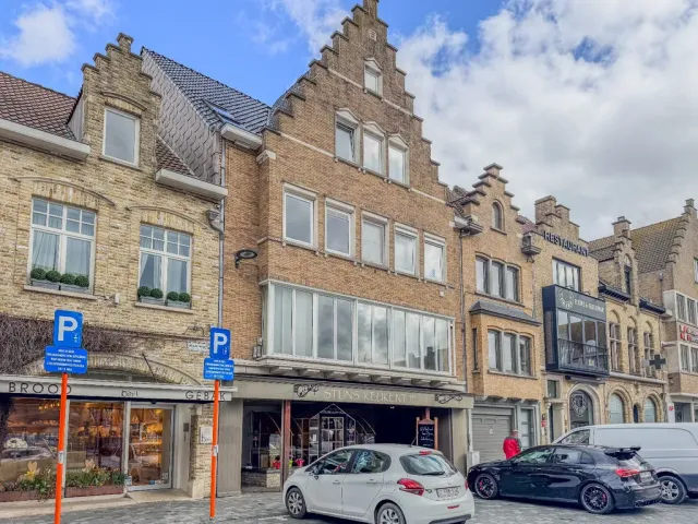 Appartement à Dixmude - Grote Markt 45, 8600