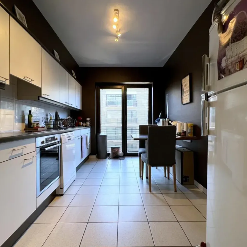 Appartement in Molenbeek-saint-jean Te Koop - 353720 | Immozoeken