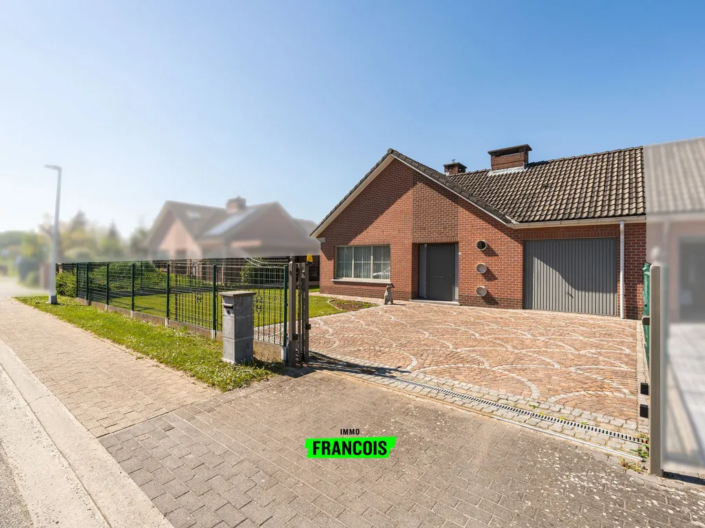 Hoofdfoto Huis in Haaltert