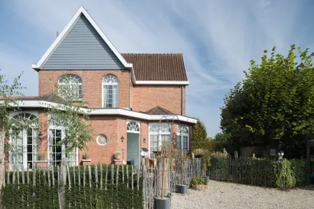 Huis Te Koop Sint-Amandsberg