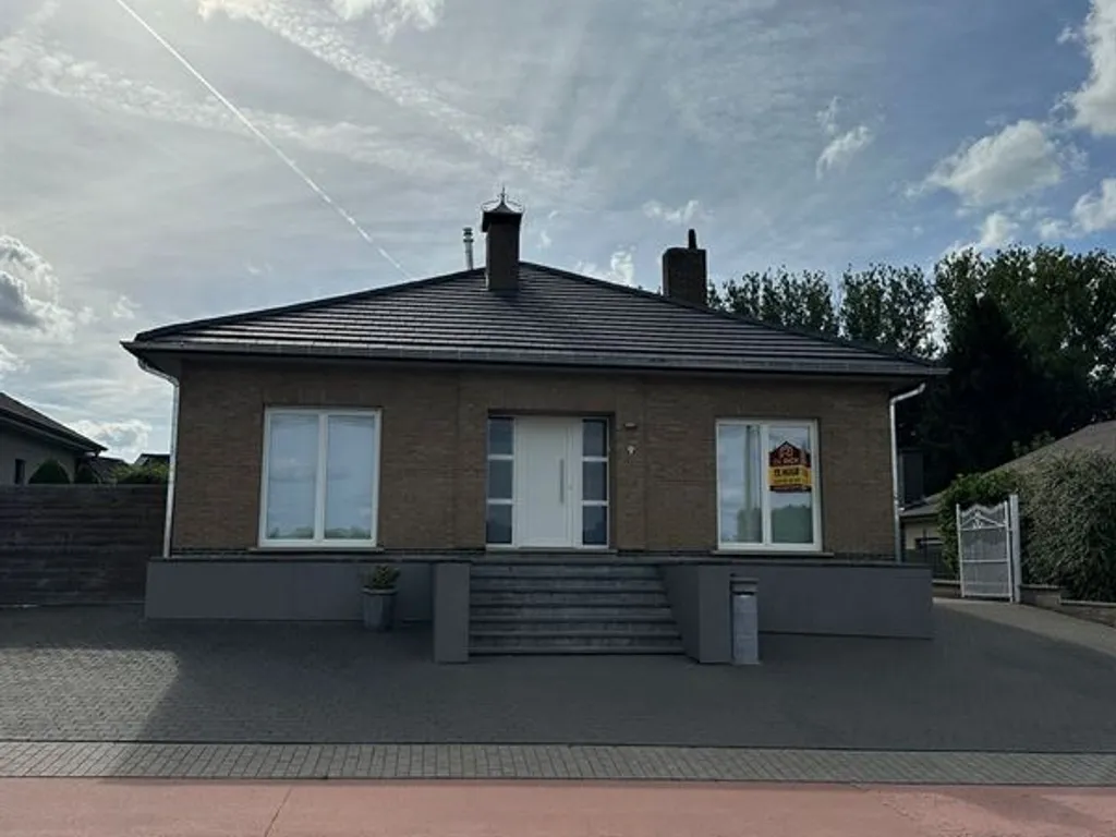 Huis in Hekelgem - 7670092 - Nieuwe Kassei 9, 1790 Hekelgem
