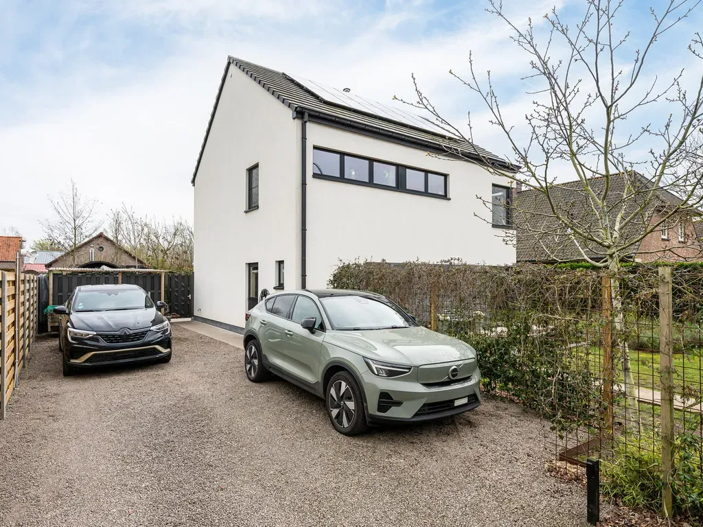 Huis in Eeklo - 7686207 - Sint-Laureinsesteenweg 4B, 9900 Eeklo