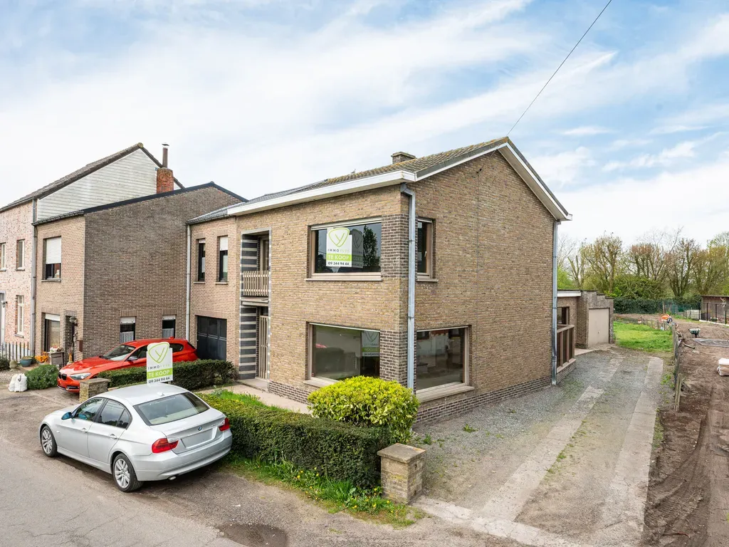 Hoofdfoto Garage in Oosteeklo