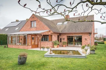 Villa Te Koop Oostrozebeke