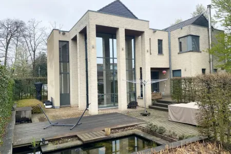  Verhuurd Zolder