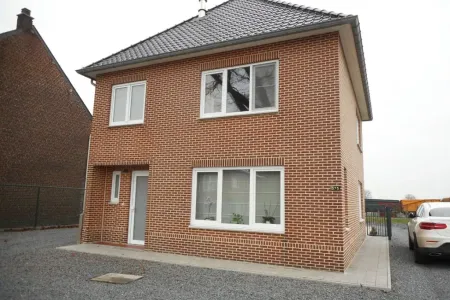  Verhuurd Maaseik