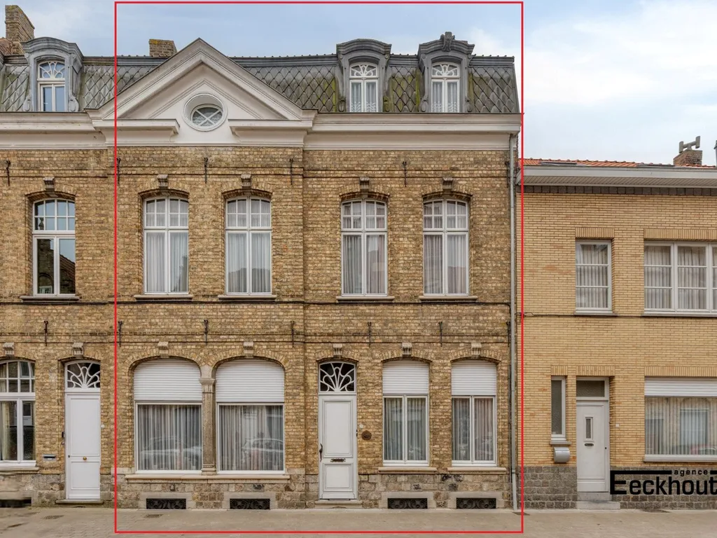 Huis in Ieper - 7680066 - Herenhuis Te koop - Surmont de Volsberghestraat 21, 8900 Ieper