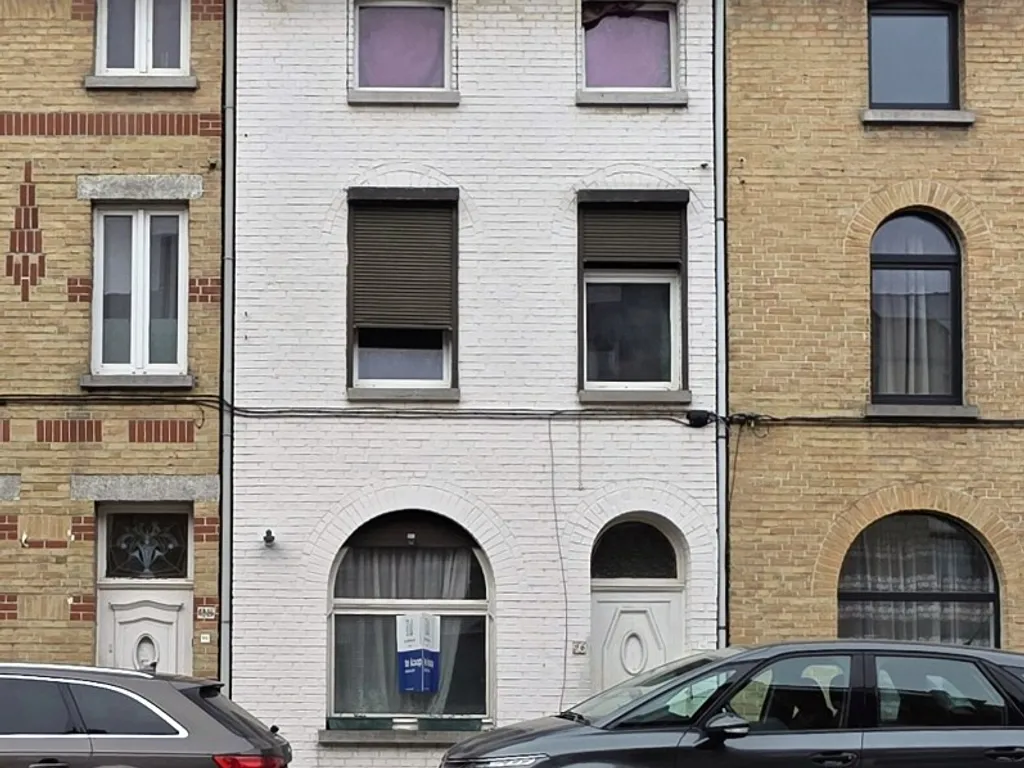 Huis in Kortrijk - 7681242 - Elfde-julilaan 96, 8500 Kortrijk