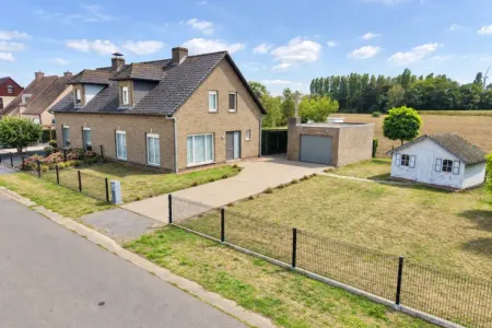 Huis Te Koop Oosteeklo