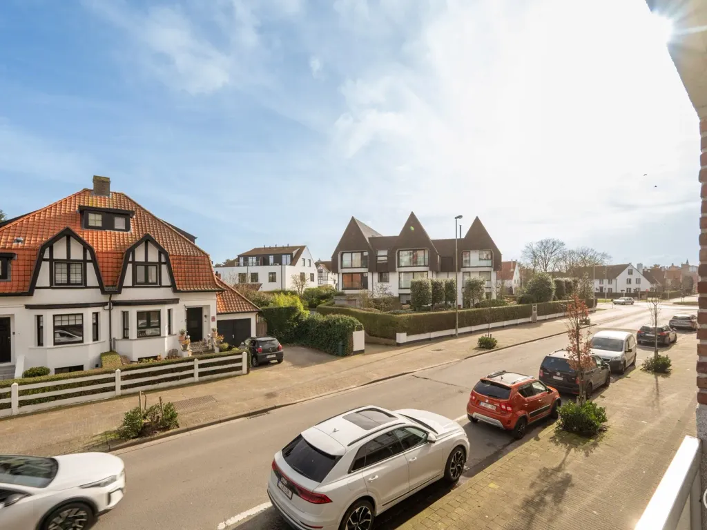 Appartement in Knokke-Heist - 7678056 - Piers De Raveschootlaan 125, 8300 Knokke-Heist